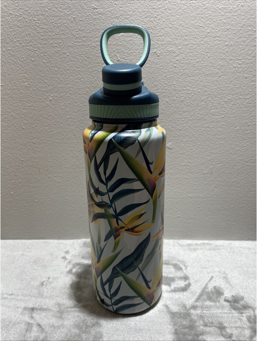 TAL Insulated Stainless Steel Ranger Water Bottle 40 oz Green Jungle